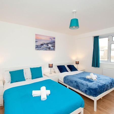 Stunning Four Bedroom House Close To Excel, O2 & Central London With Free Parking المظهر الخارجي الصورة