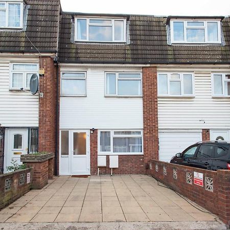 Stunning Four Bedroom House Close To Excel, O2 & Central London With Free Parking المظهر الخارجي الصورة